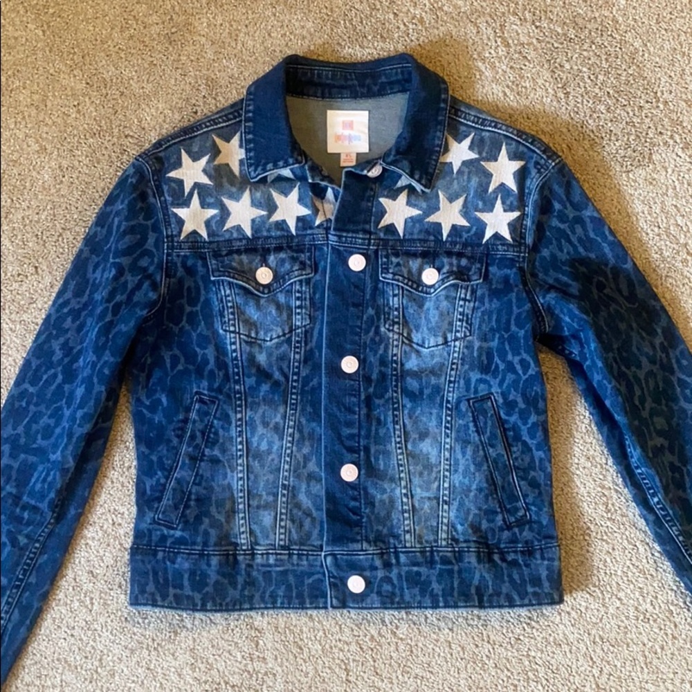 XS ⭐️ & Animal Print LLR Jean Jacket